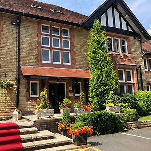 Springbank Manor